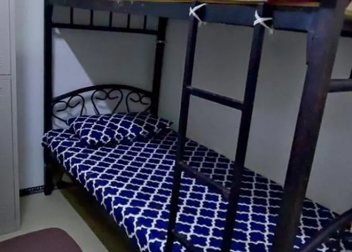 Partition Men Bed Space 2