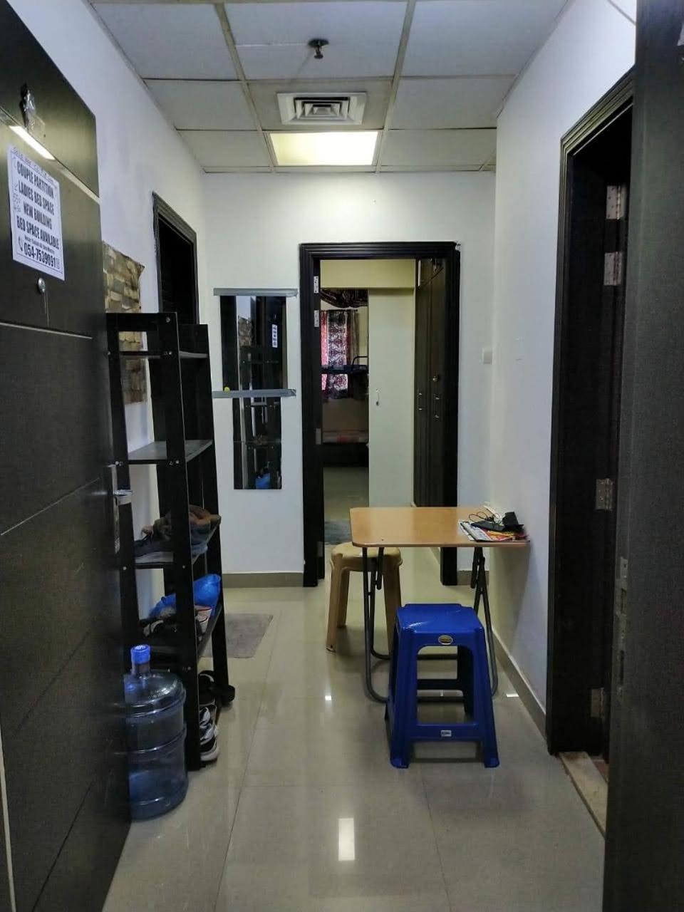 Partition Men Bed Space 2 * Dubai